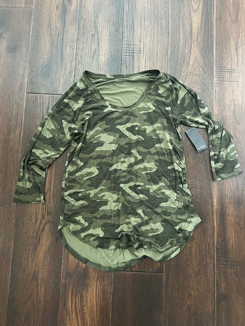 Women's Green Camo Long Sleeve Top